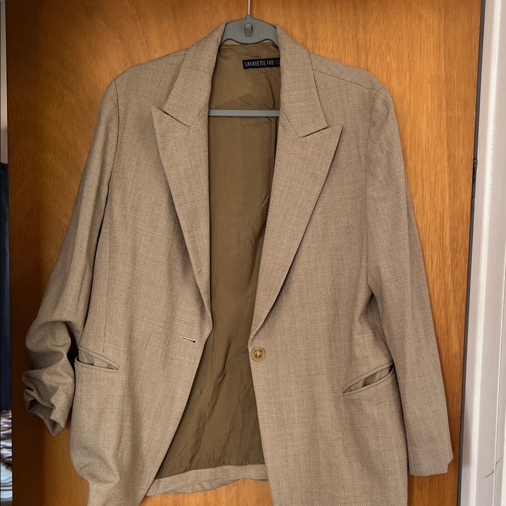 Lafayette 148 New York Taupe Single-Button Blazer